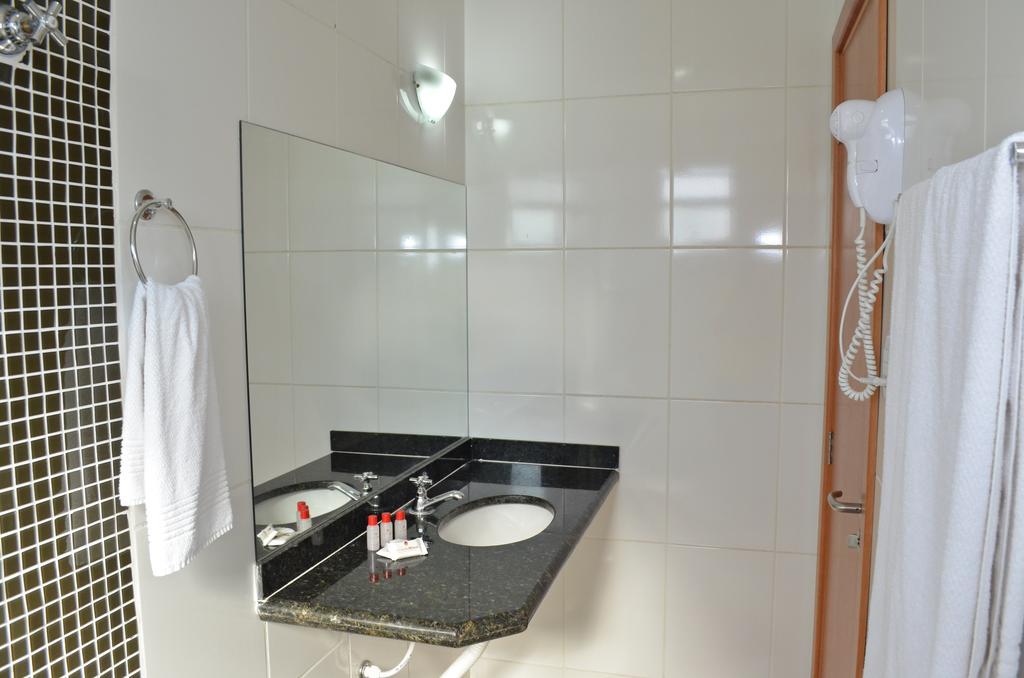 Hotel Grande Minas Vespasiano Dış mekan fotoğraf