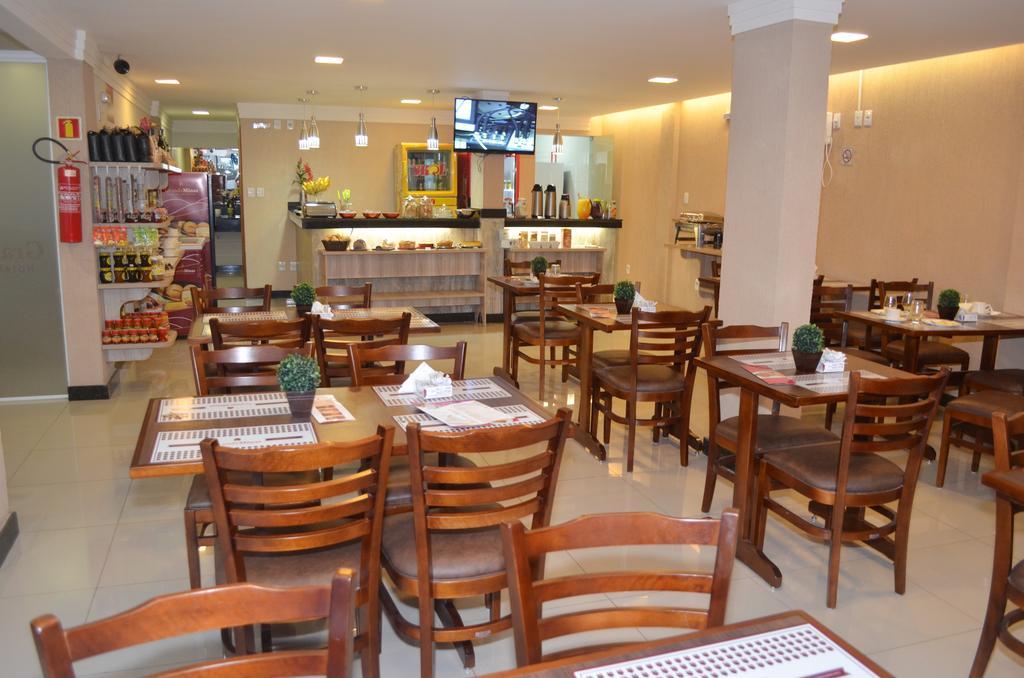 Hotel Grande Minas Vespasiano Dış mekan fotoğraf
