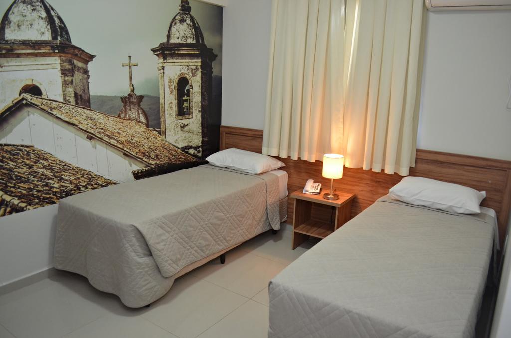 Hotel Grande Minas Vespasiano Oda fotoğraf