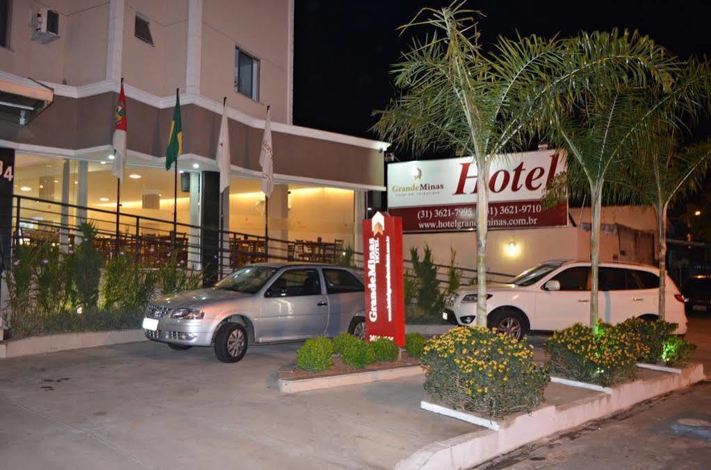 Hotel Grande Minas Vespasiano Dış mekan fotoğraf